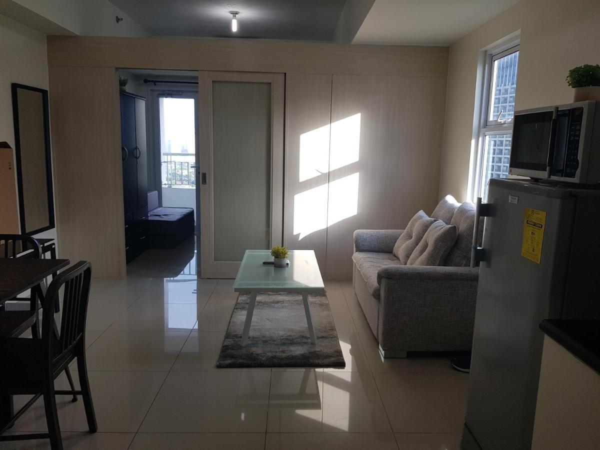 Destina Stays @Jazz Residences, Makati, Metro Manila, W/Netflix Makati City Exterior foto